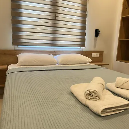 Sea Lilly Agia Anna (Evia)