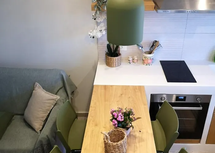 Sea Lilly Αγία Άννα