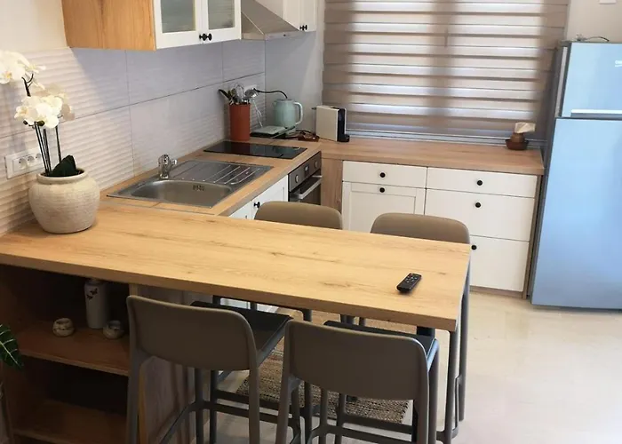 Sea Lilly Αγία Άννα